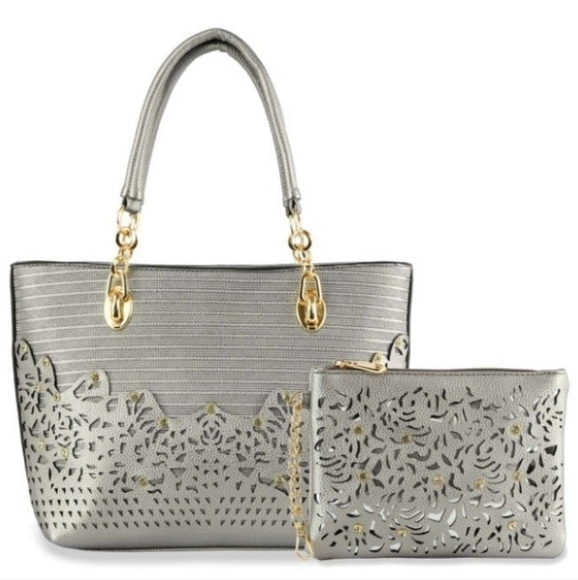 UNBRANDED Handbags - BOUTIQUE RHINESTONE ACCENT TOTE SET